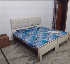 Bedroom in 2 BHK Apartment at Grandeur Apartments Butler Colony, Butler Colony – for Rent