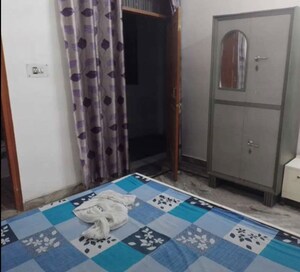 Bedroom in 2 BHK Apartment at Grandeur Apartments Butler Colony, Butler Colony – for Rent