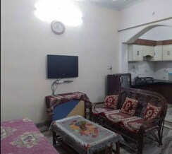 2 BHK Apartment For Rent in Grandeur Apartments Butler Colony