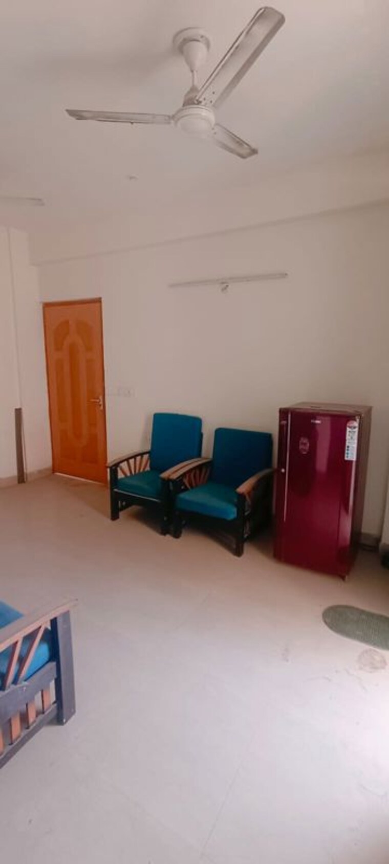 Living Room, shree-vardhman-mantra 2 Bedroom 800 Sq.Ft. Apartment In Sector 67 Gurgaon 10339378