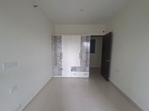 Bedroom in 2 BHK Apartment at Kalpataru Paramount, Kapur Bawdi – for Rent