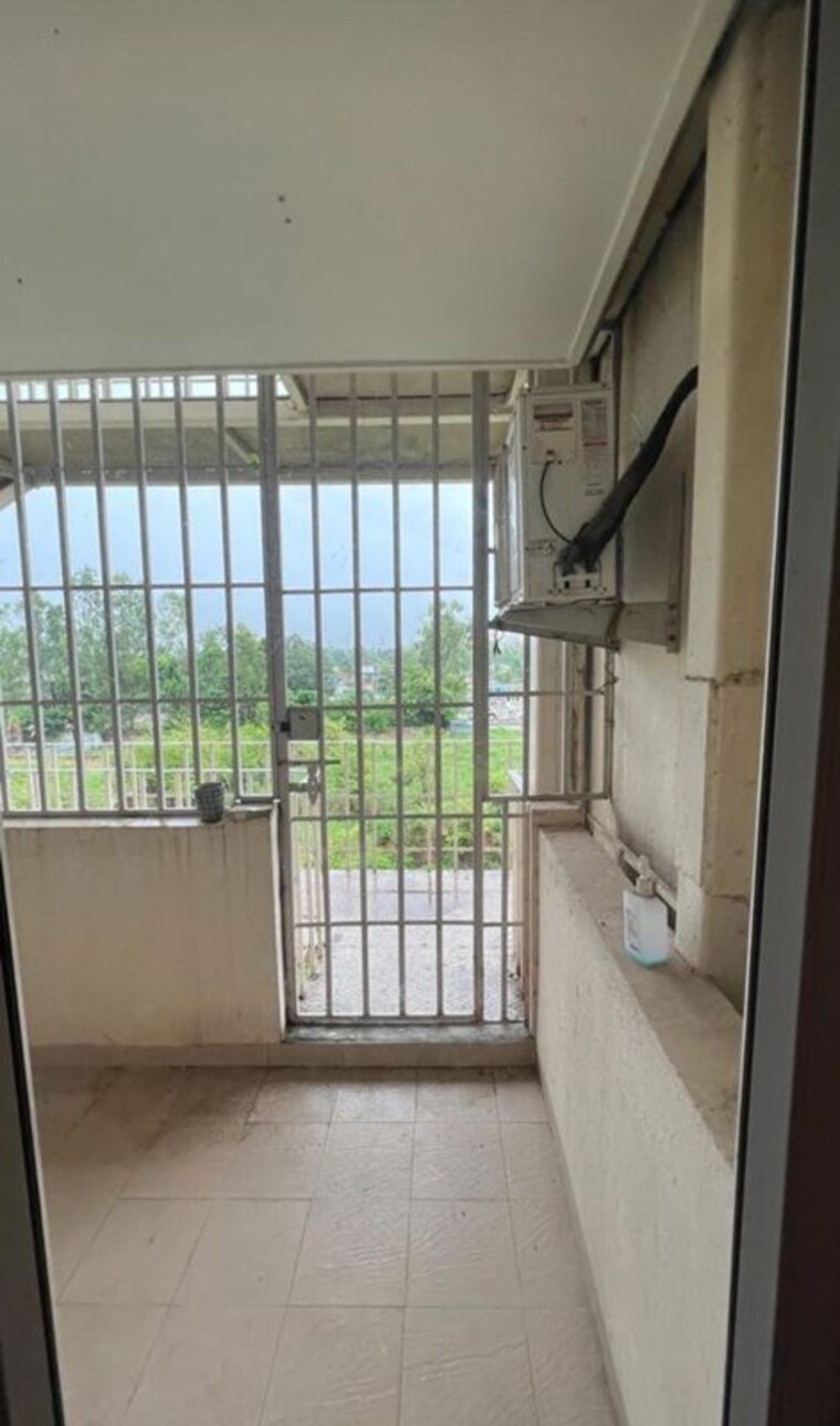Balcony, emaar-emerald-floors-premier 3 Bedroom 1600 Sq.Ft. Apartment In Sector 65 Gurgaon 10339393