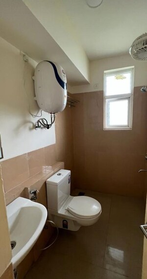 Bathroom in 3 BHK Apartment at Emaar Emerald Floors Premier, Sector 65 – for Rent