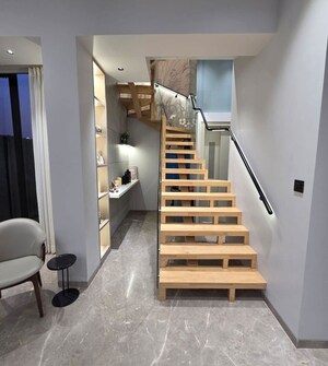 Staircase in 3 BHK Apartment at Indiabulls Blu, Worli – for Rent