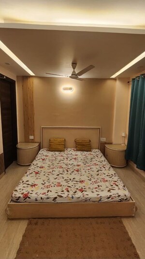 Bedroom in 3 BHK Builder Floor at Sector 107 – for Sale
