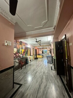 Living Room in 4 BHK Apartment at Golabari – for Rent