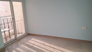 Room in 3 BHK Apartment at Sector 76 – for Sale