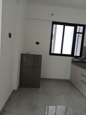 Room in 3 BHK Apartment at Gera Garden In The Sky, Kharadi – for Rent