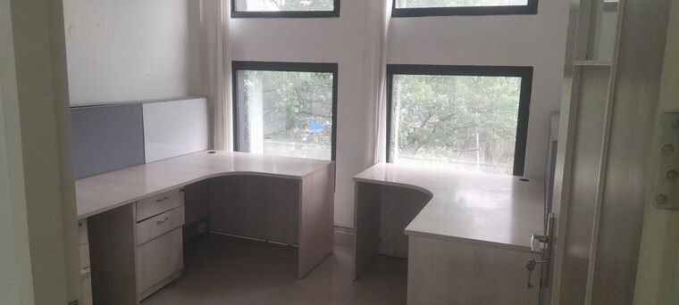 Room, wilson garden Commercial Office Space 1700 Sq.Ft. In Wilson Garden Bangalore 10339417