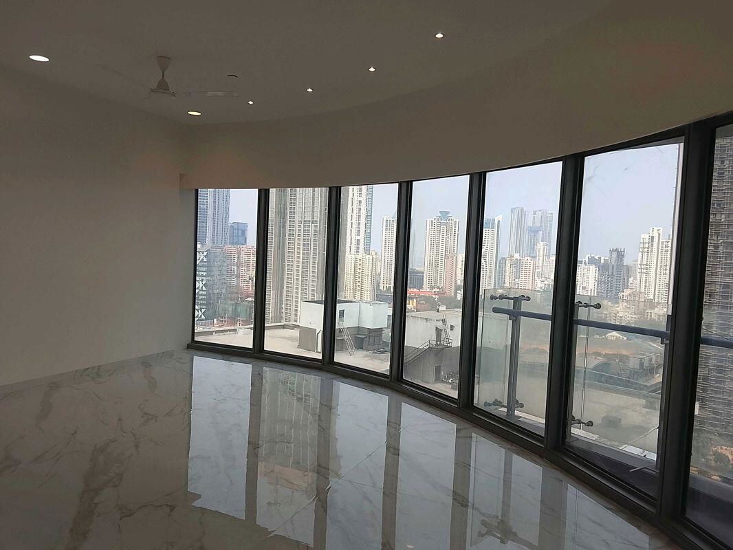 4 BHK + Servant Room,Extra Room Apartment For Rent in Lodha World View