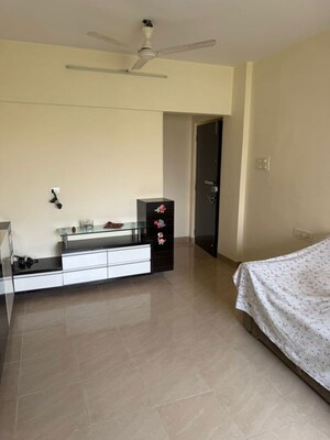 Bedroom in 2 BHK Apartment at Bhoomi Enclave, Kandivali West – for Rent