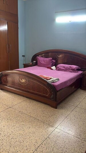 Bedroom in 3 BHK Builder Floor at East Of Kailash – for Rent