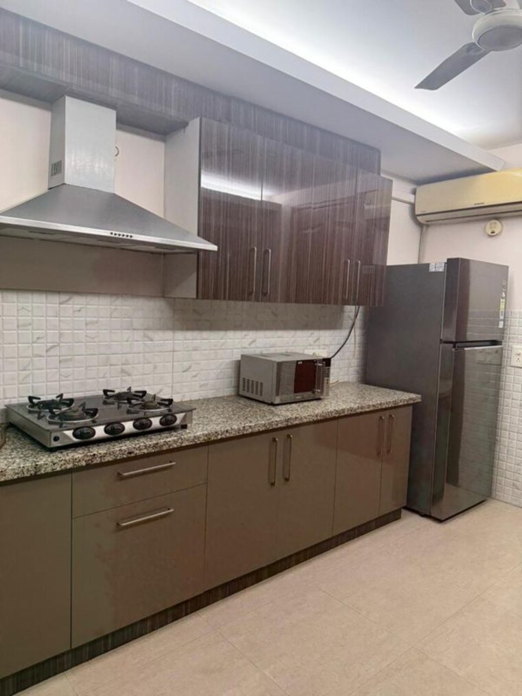Kitchen, sector 110 3 Bedroom 1528 Sq.Ft. Builder Floor In Sector 110 Noida 10340142