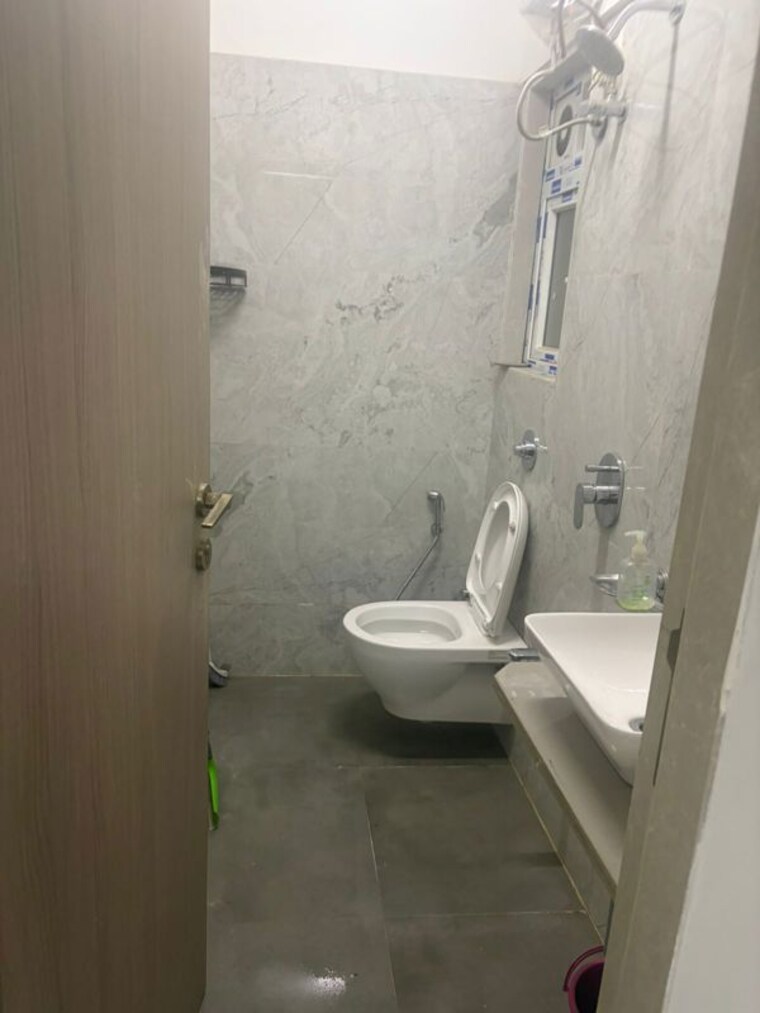 Bathroom, sai-adityaraj 2 Bedroom 600 Sq.Ft. Apartment In Ghatkopar East Mumbai 10340147