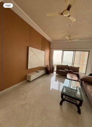 Living Room in 4 BHK Apartment at Shalimar Belvedere Court, Gomti Nagar – for Rent