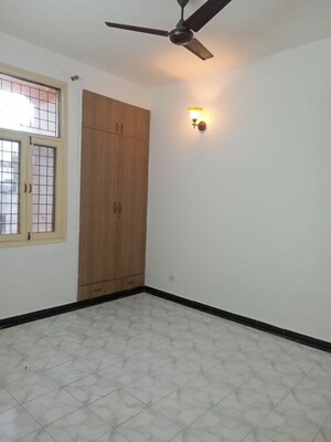 Room in 3 BHK Builder Floor at M2K Aura, Sector 47 – for Sale