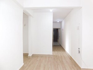 Room in 3 BHK Apartment at Om Tower Kandivali, Kandivali West – for Rent