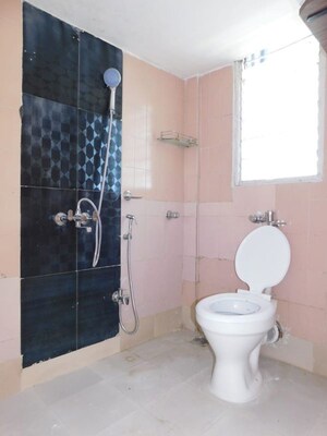 Bathroom in 3 BHK Apartment at Om Tower Kandivali, Kandivali West – for Rent