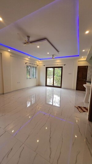 Team Area in 2 BHK Builder Floor at Koramangala – for Rent