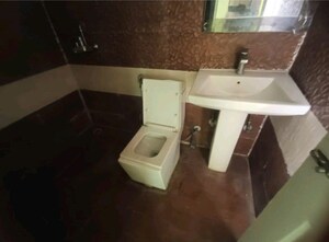 Team Area in 4 BHK Apartment at Mahaluxmi Migsun Ultimo, Omicron Iii Greater Noida – for Rent