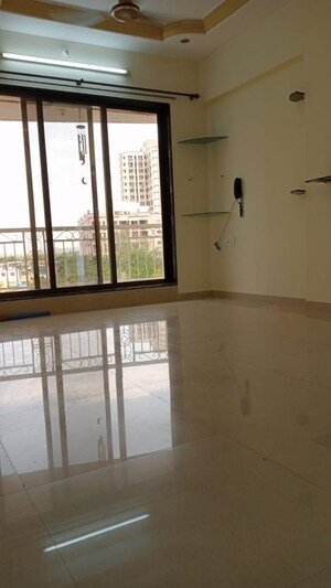 Room in 2 BHK Apartment at Saibaba CHS, Kandivali West – for Rent