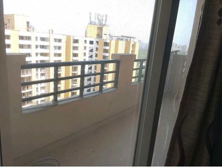 Balcony, purvanchal-royal-city 3 Bedroom 1825 Sq.Ft. Apartment In Chi V Greater Noida Greater Noida 10340453