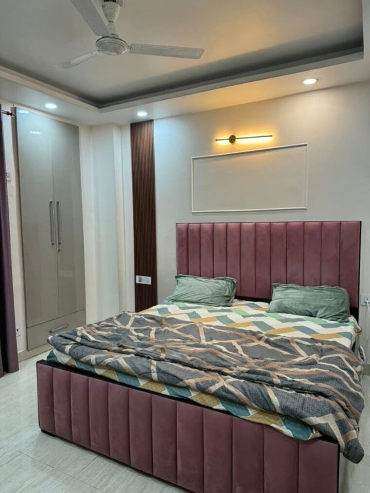 Bedroom, sector 115 3 Bedroom 1450 Sq.Ft. Builder Floor In Sector 115 Noida 10340553