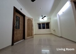 2 BHK Apartment For Rent in Sai Dham CHS Kandivali