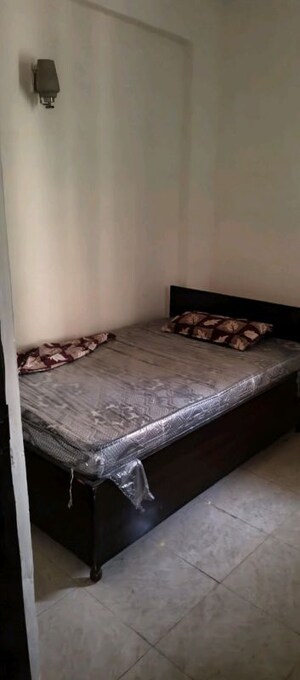 Bedroom in 2 BHK Apartment at Supertech Czar Suites, Omicron I Greater Noida – for Rent
