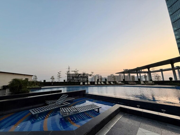 Swimming Pool, m3m-broadway Studio 900 Sq.Ft. Apartment In Sector 71 Gurgaon 10340530