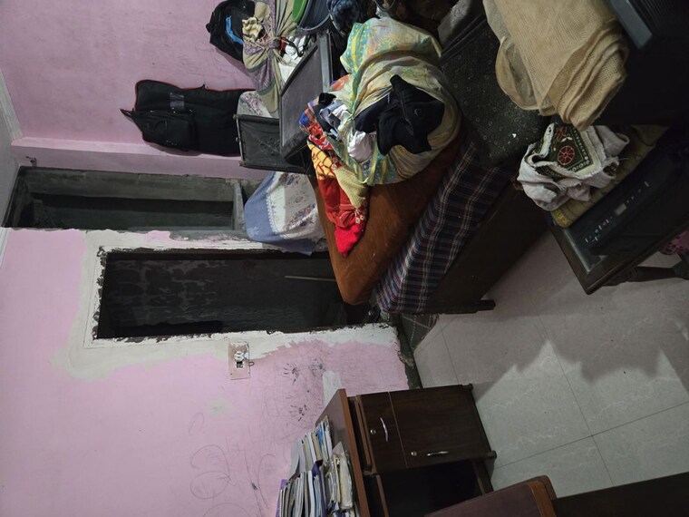  Parking, mehrauli 1 Bedroom 55 Sq.Yd. Builder Floor In Mehrauli Delhi 10340540
