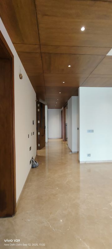 4 BHK + Servant Room Builder Floor For Rent in Saket
