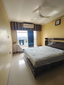 2 BHK + Pooja Room Apartment For Rent in Eden Hall Worli