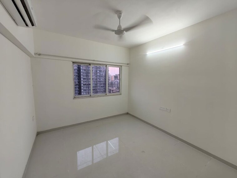 Room, omkar-signet 1 Bedroom 333 Sq.Ft. Apartment In Malad East Mumbai 10340871
