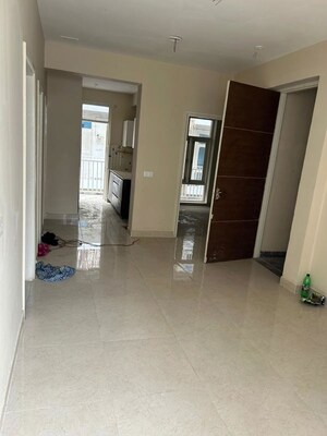 Room in 2 BHK Apartment at Bptp Park Floors ii, Sector 76 – for Sale