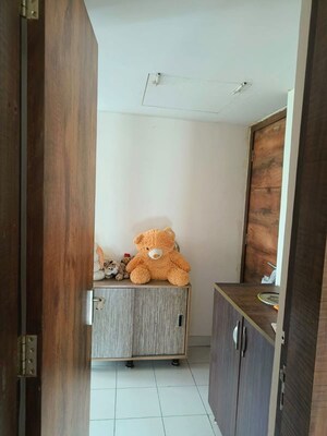  2 BHK Apartment at Omaxe Heights, Sector 86 – for Sale