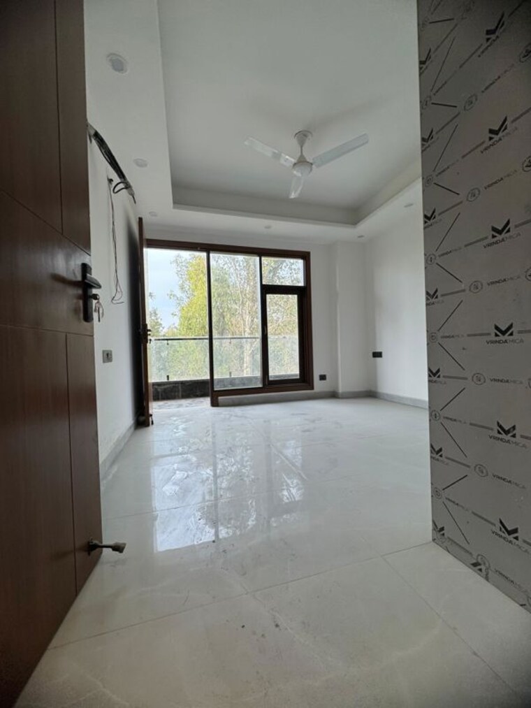 Room, chattarpur 3 Bedroom 1500 Sq.Ft. Apartment In Chattarpur Delhi 10341017