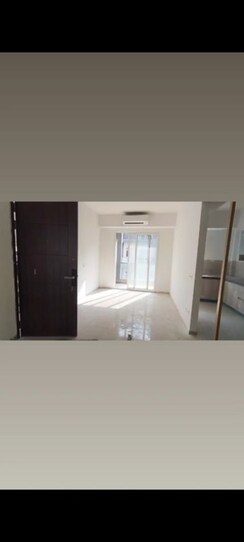 2 BHK + Basement Apartment For Rent in Smart World Orchard