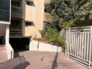3 BHK Builder Floor – Exterior View View at Vivekanandapuri - for Sale
