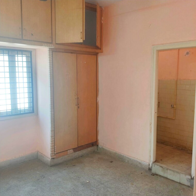Room, west marredpally Commercial Office Space 145 Sq.Yd. In West Marredpally Hyderabad 10341197