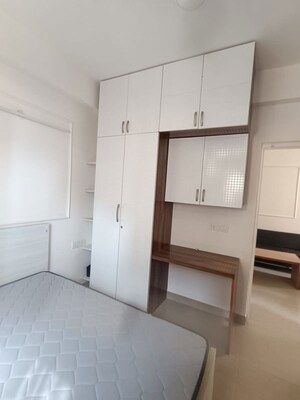 Room in 2 BHK Apartment at Shree Vardhman Mantra, Sector 67 – for Rent