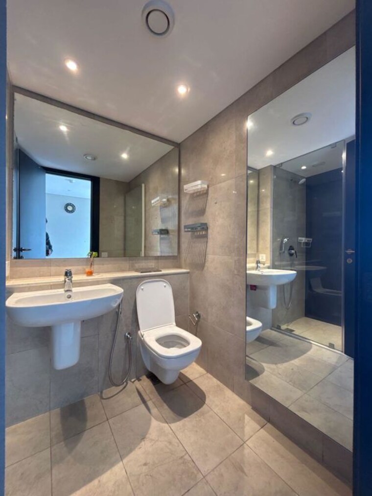 Bathroom, panchshil-towers 4 Bedroom 2589 Sq.Ft. Apartment In Kharadi Pune 10341453
