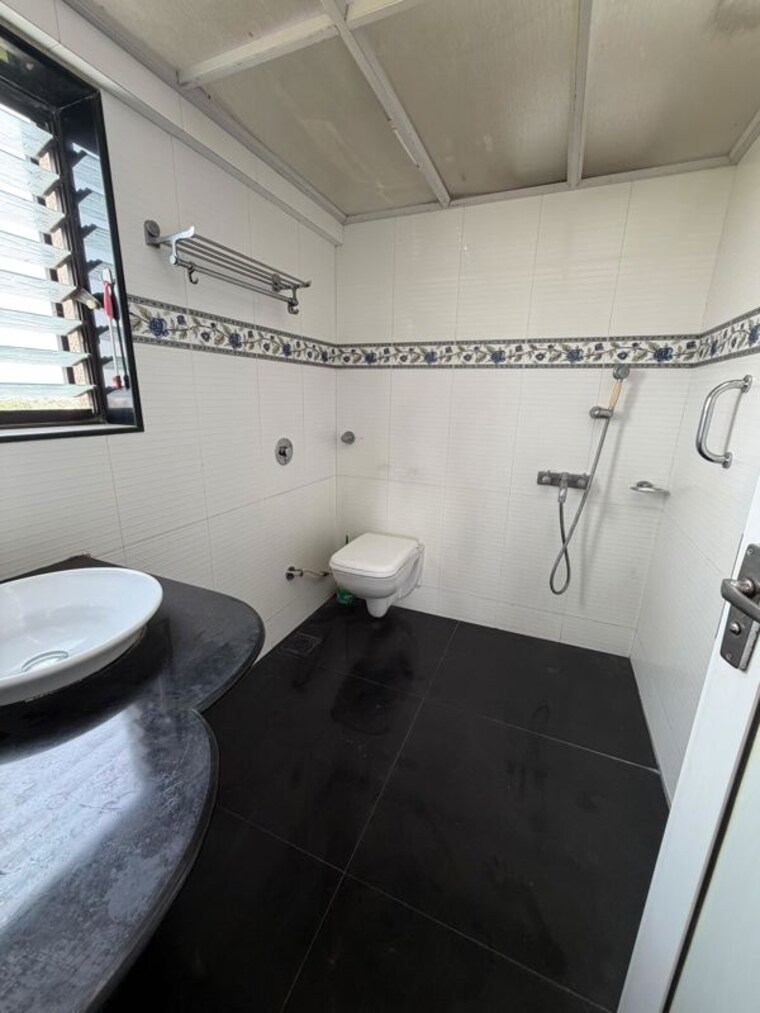 Team Area, beachwood-tower 3 Bedroom 1250 Sq.Ft. Apartment In Andheri West Mumbai 10341493