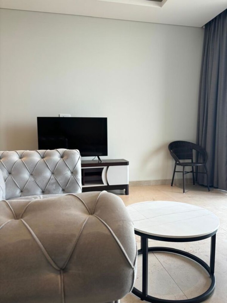 Living Room, panchshil-towers 3.5 Bedroom 2107 Sq.Ft. Apartment In Kharadi Pune 10341507