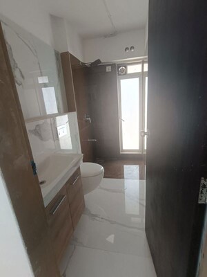 Bathroom in 1 BHK Apartment at RNA NG Eclat, Andheri West – for Rent