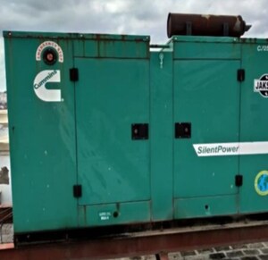 Furnished Amenities in 6 BHK Villa at Central Market, Sector 50 – for Rent