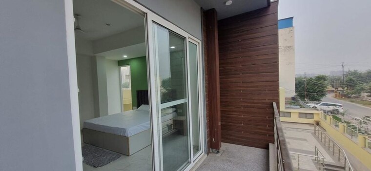 Room, rwa-apartments-sector-116 6+ Bedroom 10000 Sq.Ft. Independent House In Sector 116 Noida 10341537