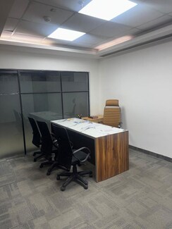 Office Space For Rent in Sector 19