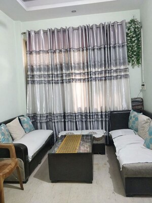 Team Area in 2 BHK Builder Floor at RWA Apartments Sector 20, Sector 20 – for Rent