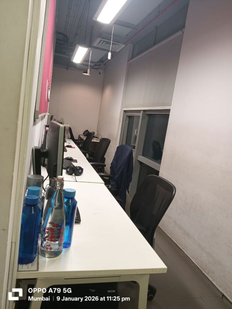 Team Area, a-to-z-industrial-estate Commercial Office Space 1000 Sq.Ft. In Lower Parel Mumbai 10341559